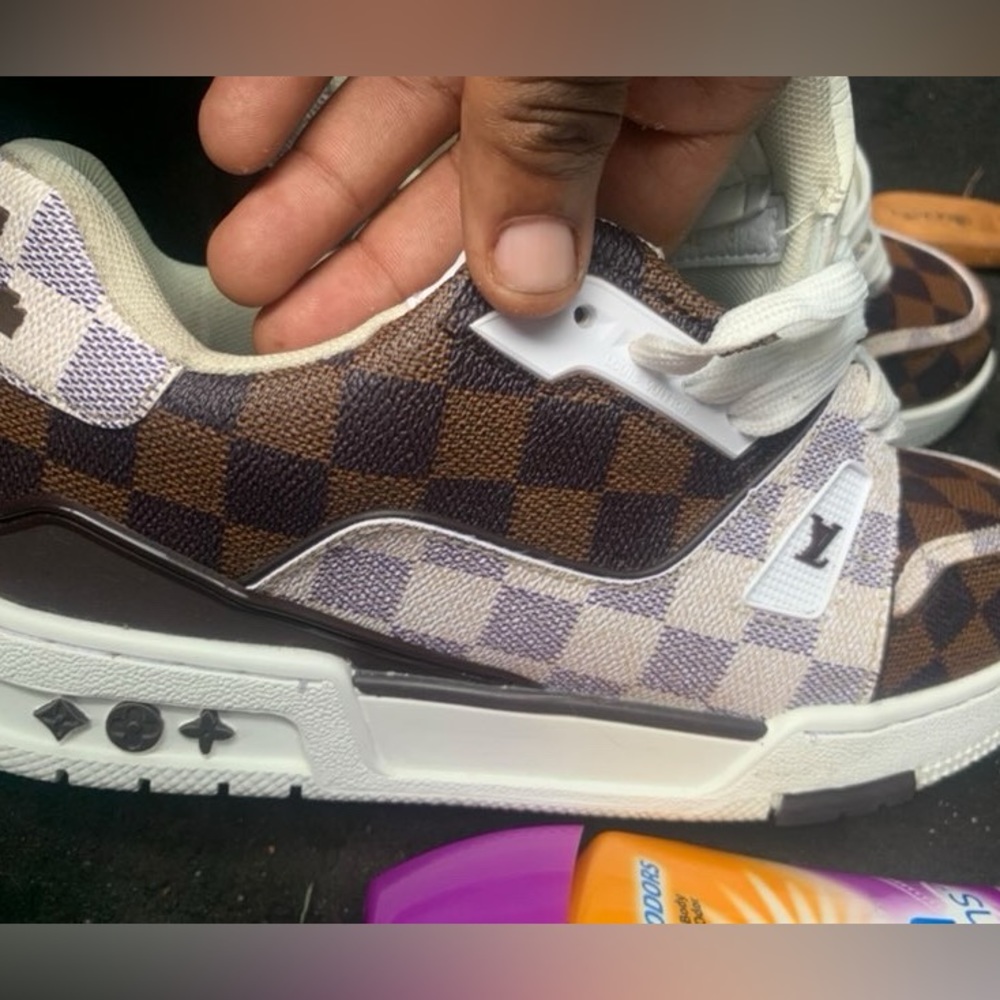 Louis vitton trainers size 8